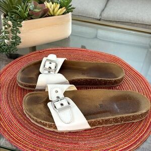 Seychelles Italian Leather White Cork Slides - Size 8